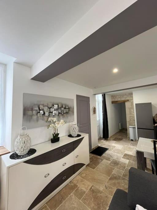 Charmante Maison De Bourg Cosy Acces Wifi Sepmes Екстер'єр фото